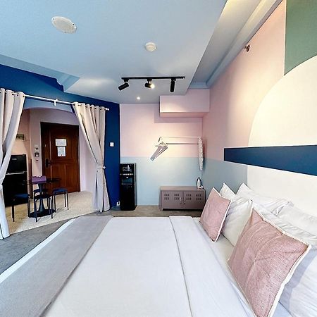 Youre At - The Majesty Apartment Bandung Esterno foto