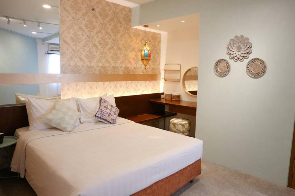 Youre At - The Majesty Apartment Bandung Esterno foto