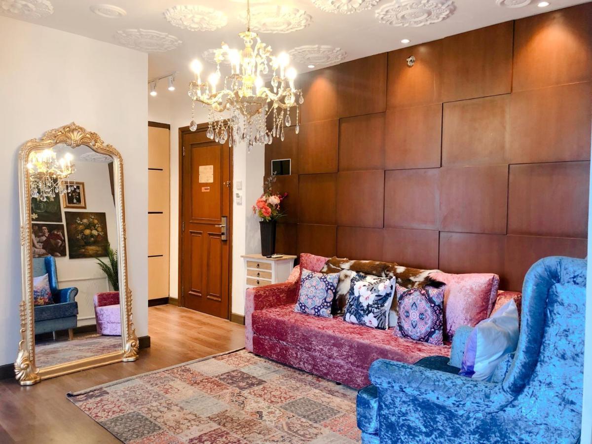 Youre At - The Majesty Apartment Bandung Esterno foto
