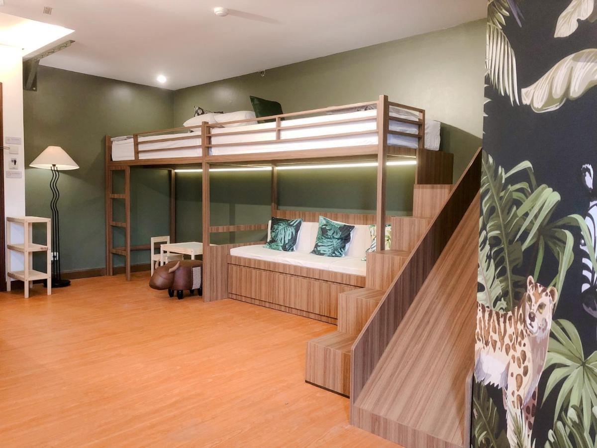 Youre At - The Majesty Apartment Bandung Esterno foto