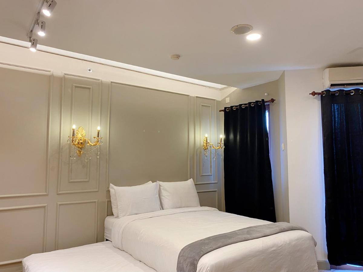Youre At - The Majesty Apartment Bandung Esterno foto