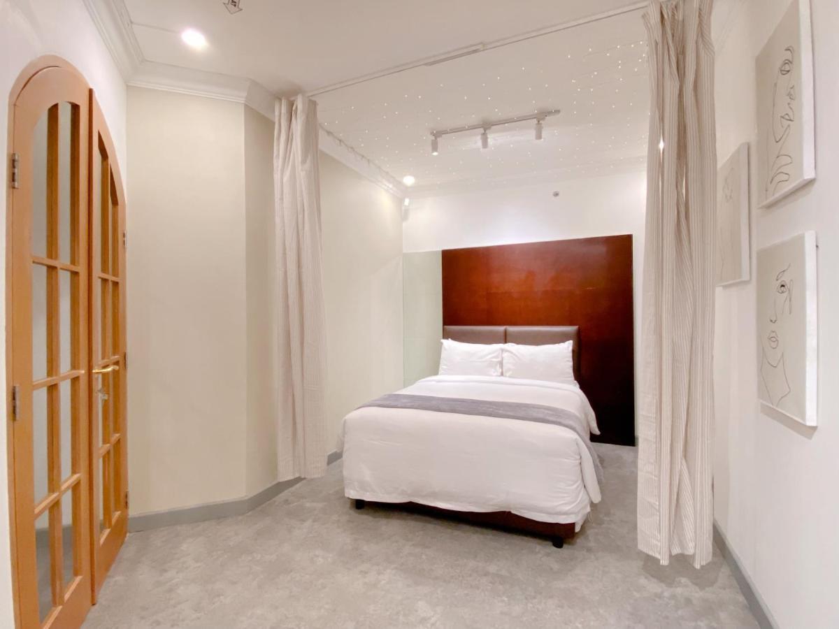 Youre At - The Majesty Apartment Bandung Esterno foto